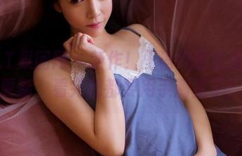 GIRLT果团网 – 新作！王语纯的长腿美图更新，看完我都要用手测量了！