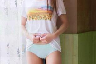 GIRLT果团网 – 想象一下：甜Abby在连体衣里跟你打招呼，那美图配得再好看也不夸张吧？