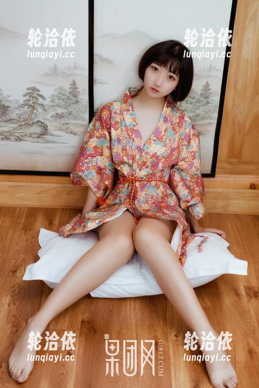 GIRLT果团网 - 通灵儿和她的灵魂搭档！高清双人照，下载就是赚吧？