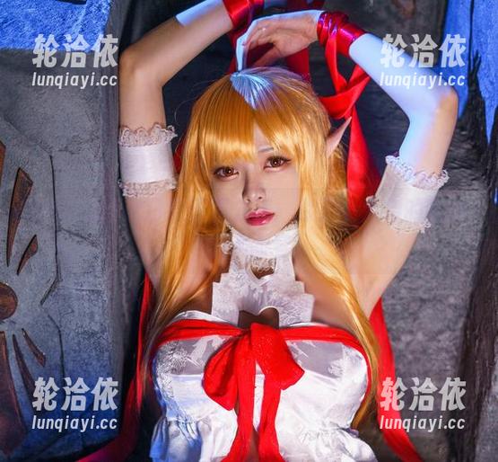 Hachi小芭日常原图分享：憋了个大招的睡意满满面容