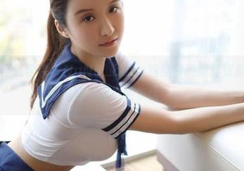 MFStar模范学院 – NaNa_baby这免费高跟鞋资源，明摆着是要考验你的步伐’。