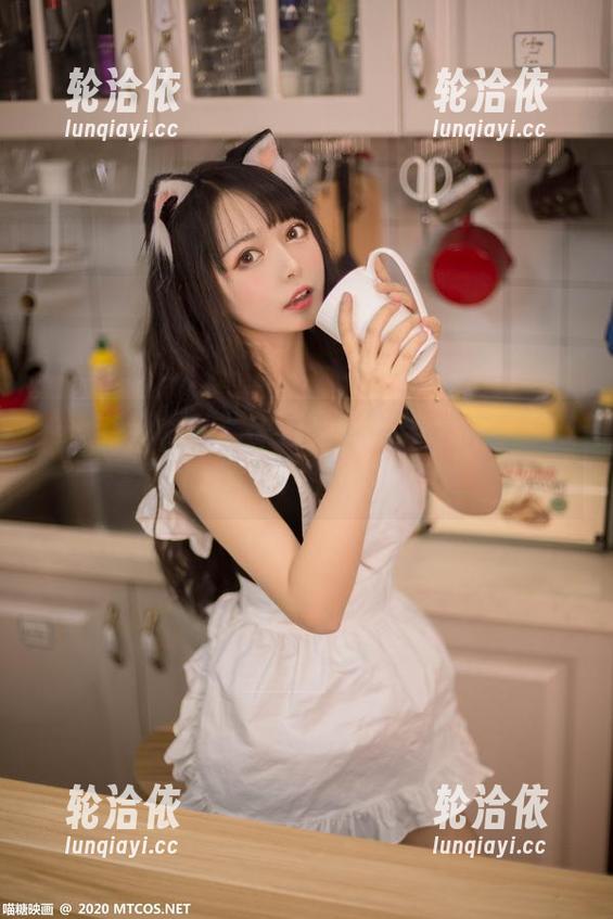 必看！喵糖映画的黑丝制服美女，她的免费套图颠覆你对“下班”的理解！