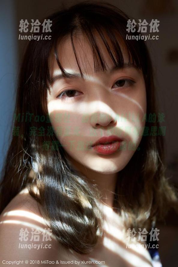 MiiTao蜜桃社 - 韵莉娜VANILLA的泳装，完全没有圣光，这个称呼真有意思啊，得戳一下我这小心脏啥的。