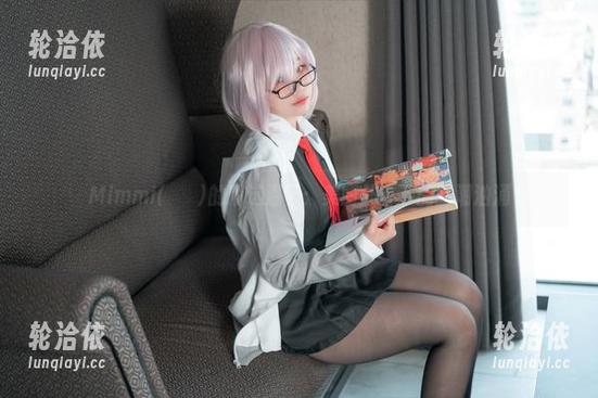 Mimmi(밈미)的精选温柔：美丽外衣下的暗潮汹涌