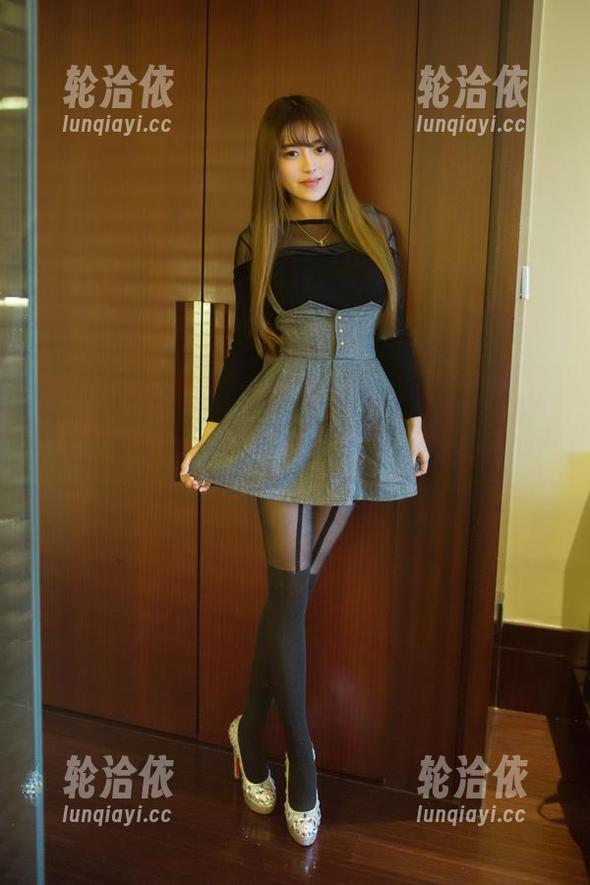 TuiGirl推女郎 - 夏日合集——冯雨芝在图中藏了些什么？我觉得我应该翻找翻找，有点悬念呢！