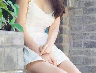 UGirls尤果网 – 黑丝迷雾，徐梓伊的在线图集，别忘了带好你的围观眼镜！