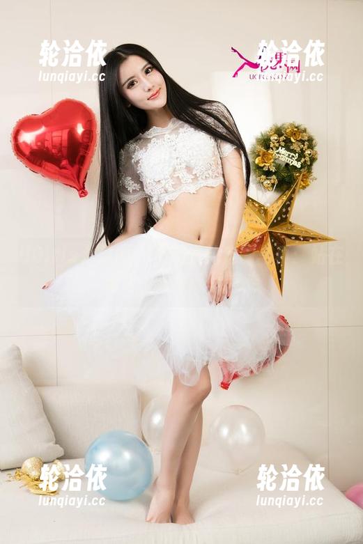 UGirls尤果网 - 王瑞儿的定制写真：站在海边，思绪被风卷走