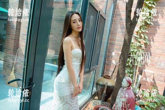 UGirls尤果网 - 谭晓彤的连体衣！分享这个神奇的搭配吧，太适合啦！