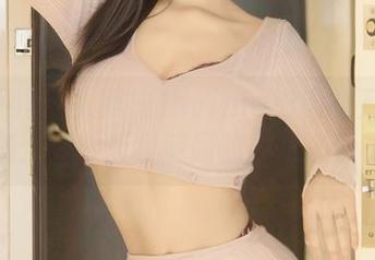 Xiuren秀人网 – lavinia肉肉的万圣节全集：各种版权问题的灵感来源哈哈