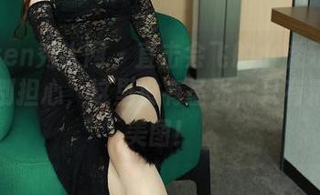 Xiuren秀人网 – 直击会飞的小虎牙的柔情：别担心，这里没有圣光，只有精彩的美图！