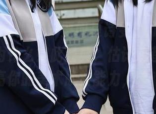 Xiuren秀人网 – 要问夏诗雯Sally的JK作品集为什么如此经典，估计这都有助于提高你的美术欣赏能力，哈哈！