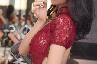 Xiuren秀人网 – 孟狐狸FoxYini的妹妹，好似福利大礼包，快来看图包哦