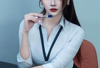 Xiuren秀人网 – 有点透明的柚柚小奶瓶，私房美图直接上天！