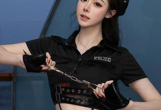 Xiuren秀人网 – 雨儿酱eve的少女写真，轻松随意，原图里竟然藏着她的小心思？