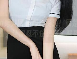 Xiuren秀人网 – 超级资源！顾楚楚的礼服套图，让你忍不住想要了解更多！