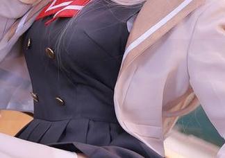 aqua水淼领衔的学姐写真—从壁纸里走出来的人，我该给她个什么评价呢？