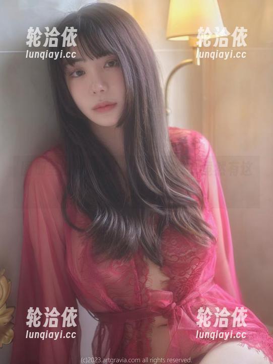 图册里的wuyo(우요)，连体衣竟然有这种魔力