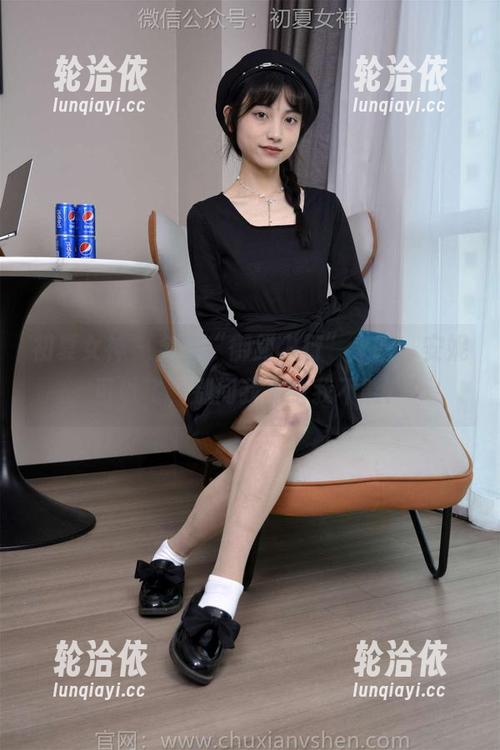 初夏女神-安妮 初夏女神 - 全套“御剑飞行”来啦,安妮可以飞,别问我为啥我不能!