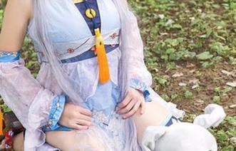头条女神 – 其实镂空不仅仅是个概念，陈怡曼合集里的资源真加入些趣味。