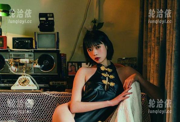 这组写真图包，点燃了我当“奈汐酱Nice女友”的妄想。