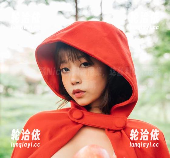 看！奈汐酱Nice的最新图集，这丝料可不止于表面哦