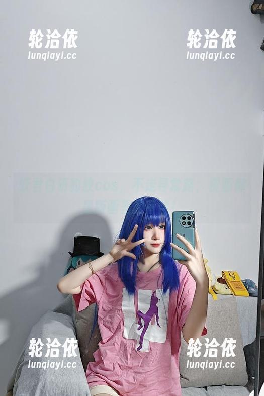 妖君白研豹纹cos，不走寻常路，资源都是版画里的冒险！