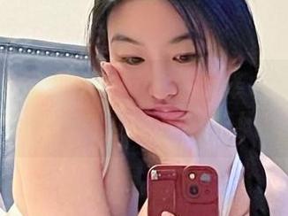 微密圈 – 宝儿茹171的性感革命：在蛇皮连体衣里玩转写真！