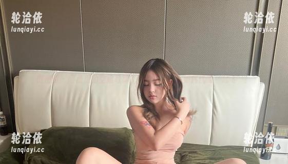 小优优子 微密圈 - 网盘里的空姐写真,小优优子教你如何优雅‘起飞’!