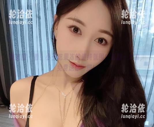 微密圈 - 看！小玉吃果冻的清纯氛围！资源一大堆，免费送你一把！