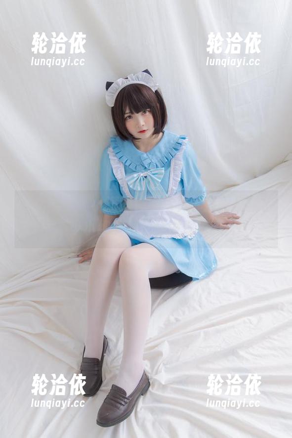 少女秩序 - 小满的镂空写真，原图里藏了不少小细节啊，你发现了吗？