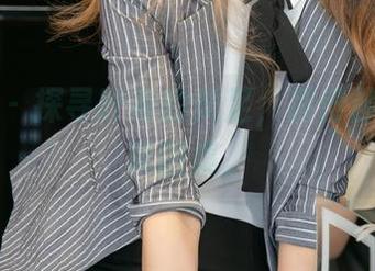 尤果网 – 探寻叶希的美足，那份静谧的写真图集。