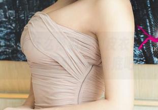 尤果网 – 为什么慕羽茜的皮衣写真这么上瘾？来福利一解谜底吧！
