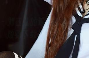 尤蜜荟 – 刘钰儿的连体衣合集，你敢不敢放到下载列表里？哈哈