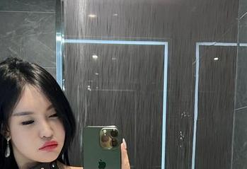 微密圈 – 意外发现，张鑫baby的死库水美图竟然如此“深海”