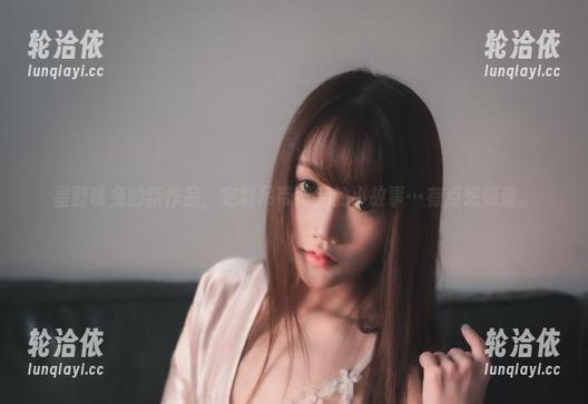 星野咪兔的新作品，定制吊带背后的小故事…有点想知道。