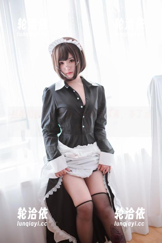 是青水 魅魔的暗示:是青水的的写真集,多了点水光