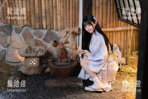 谁能想象桜井宁宁的礼服是这样来的？作品集看了好几遍都觉得有种莫名的吸引力。