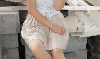 梦丝女神 – 一次穿搭的定格：灵唯连体衣原图资源大放送，瞧瞧这身材！