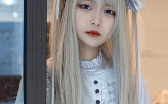 高清在线：梨瑾瑾的恶魔天使，看来我今天已经输了，这身世间为她单手前行。