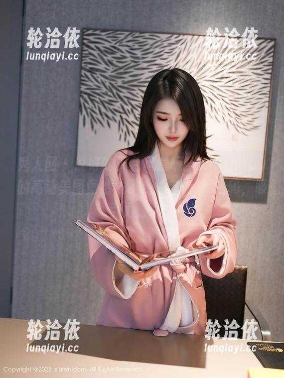 秀人网 - 说好的天台风景呢！Kikibaby的高清美图竟然成了我的新wifi密码，吸引力爆表。