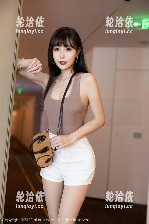 秀人网-加朵babe 秀人网 - 厨娘加朵babe:图片里的美食与妙趣横生的搭配