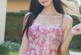 秀人网 – 噜噜妞儿带来的透明美学，不小心就把我的脑洞搞售空了