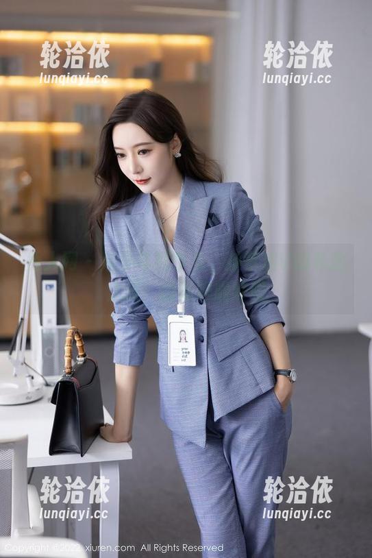 秀人网 - 从少年到少女，孙梦瑶V的私拍之旅：图集哗啦哗啦