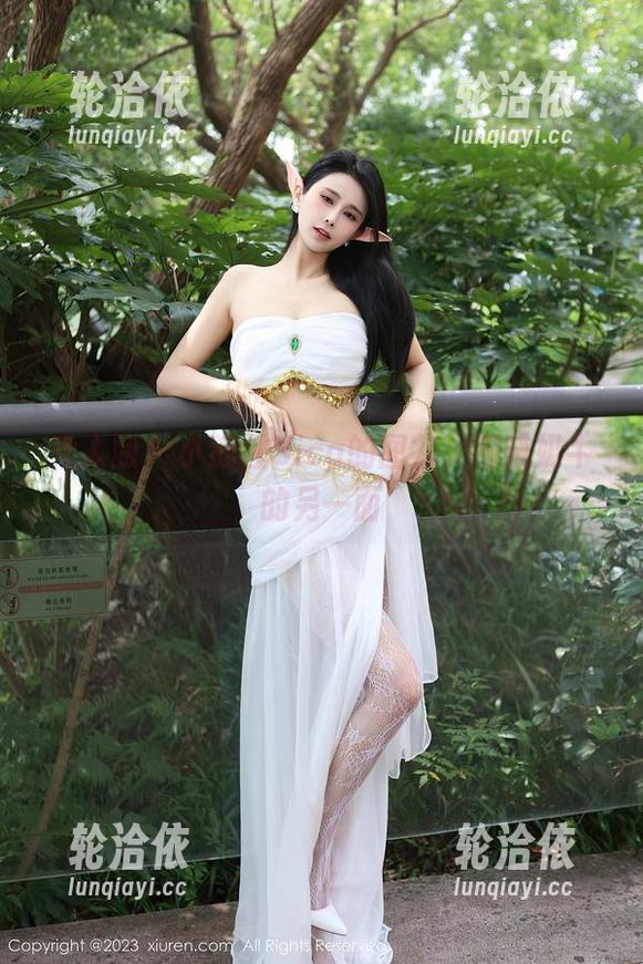秀人网 - 小狐狸Sica的图集，揭晓奶牛的另一面