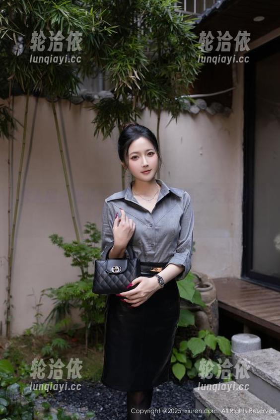 秀人网 - 盼盼已鸠，写真精选：天使出没，前方高能毫无预警