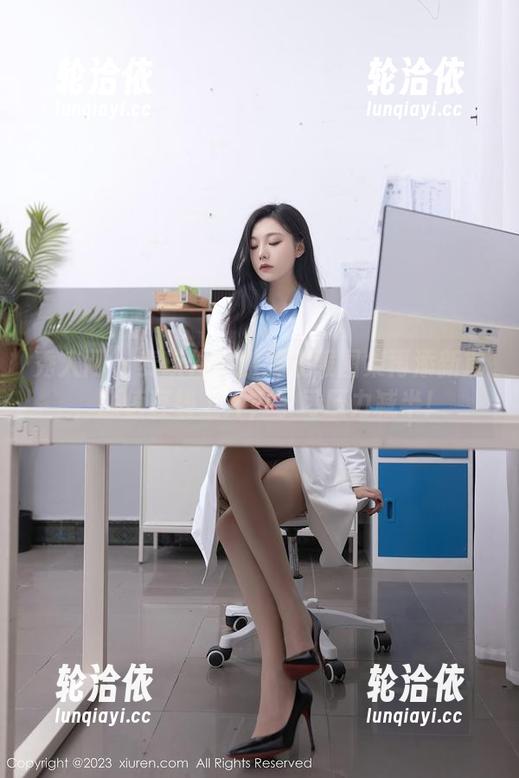 秀人网 - 麦琪绫冰激淋校服图集再添新篇，颜值直线上升，学习压力减半！