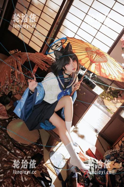 纸悦Etsu_ko的在线玛丽体操服合集：每天都想来点新鲜感！