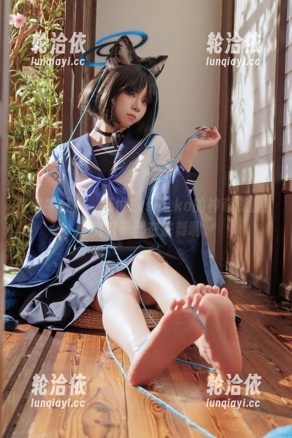 在线牛仔裤，纸悦Etsu_ko的神奇资源！感觉裤子都在跳舞啊。