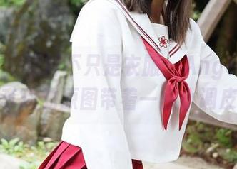 美媛馆 – 短裤不只是衣服：AngelaLee李玲的原图带着一点小调皮