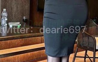 微密圈 – 脸红Dearie的足迹：裸足写真带来的不一样体验！